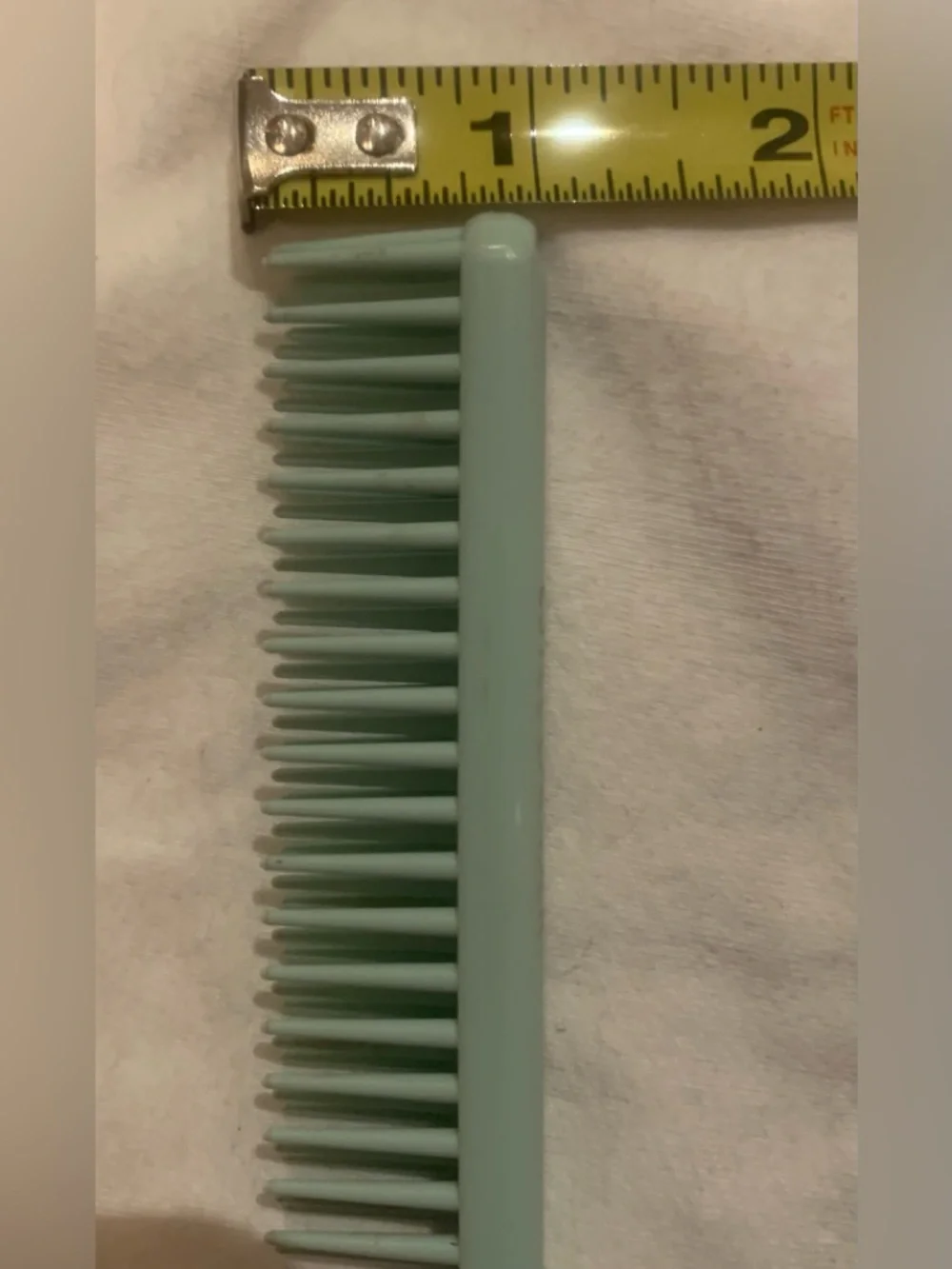 Vintage Estée Lauder Light Green Hair Teasing comb